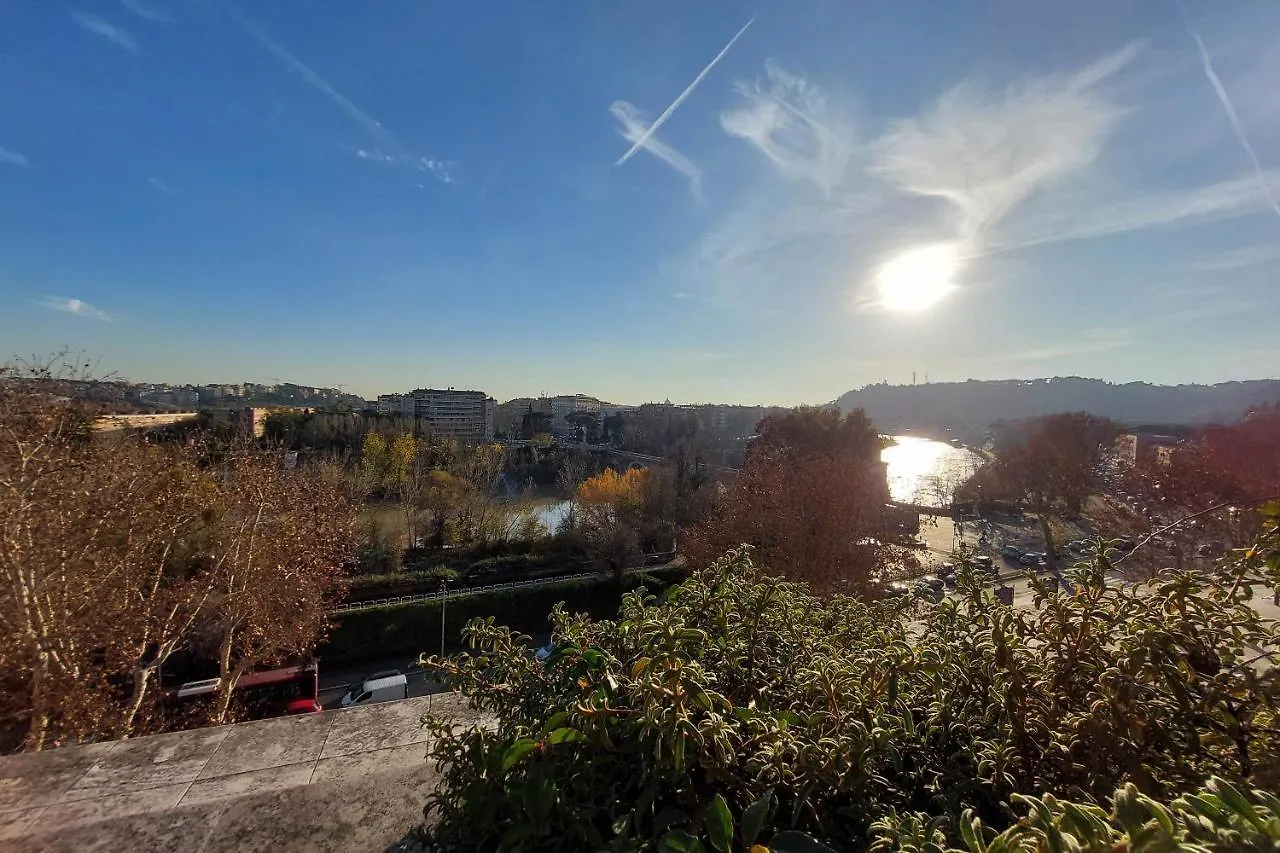 公寓 罗马Beautiful Loft In Ponte Milvio With Terrace公寓