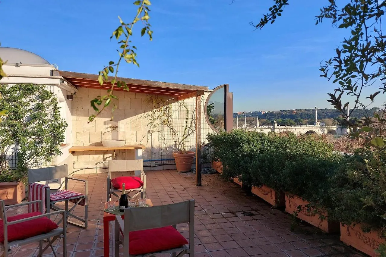 Beautiful Loft In Ponte Milvio With Terrace Apartment Rome